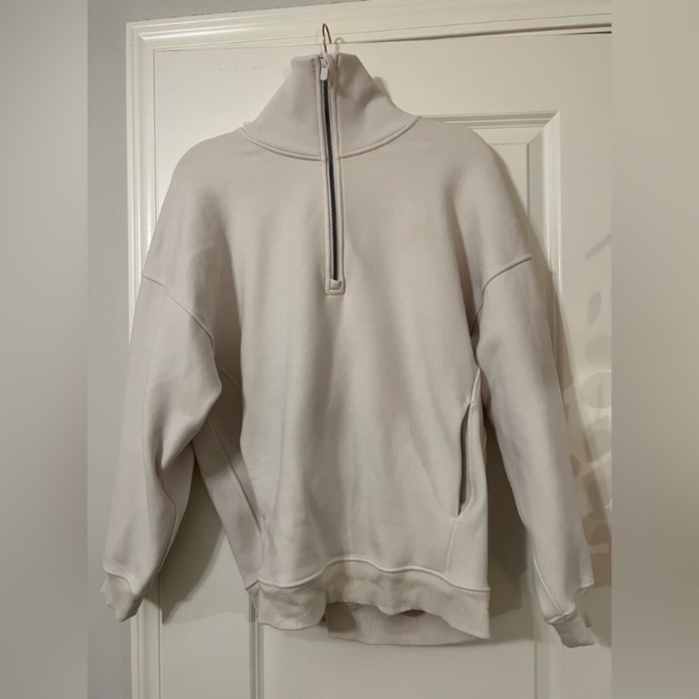 Lululemon oversized funnel quarter zip XS/S